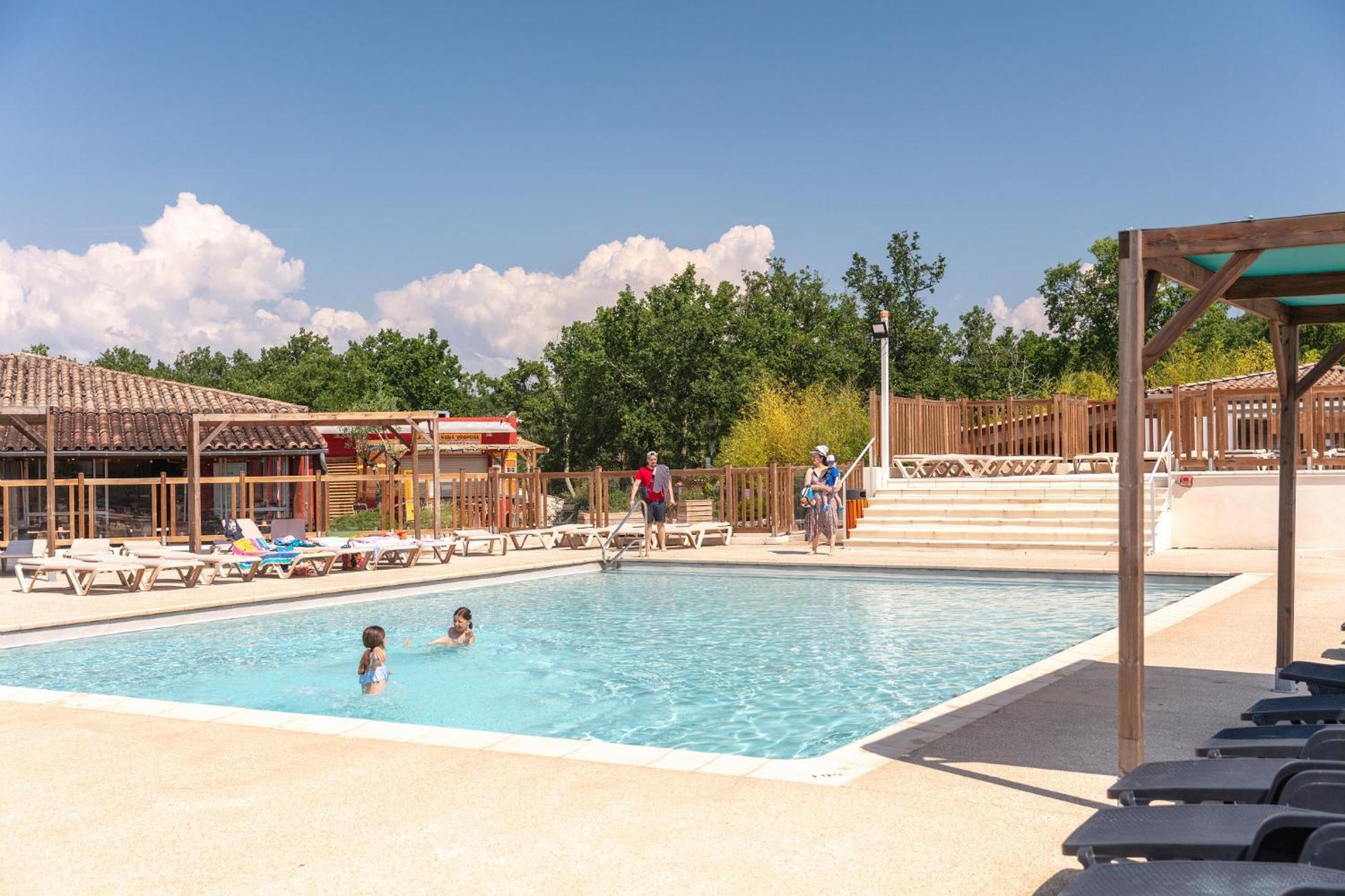 Camping Domaine De Chaussy Lagorce  Bagian luar foto