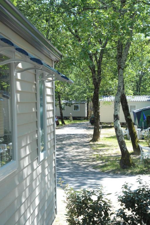 Camping Domaine De Chaussy Lagorce  Bagian luar foto